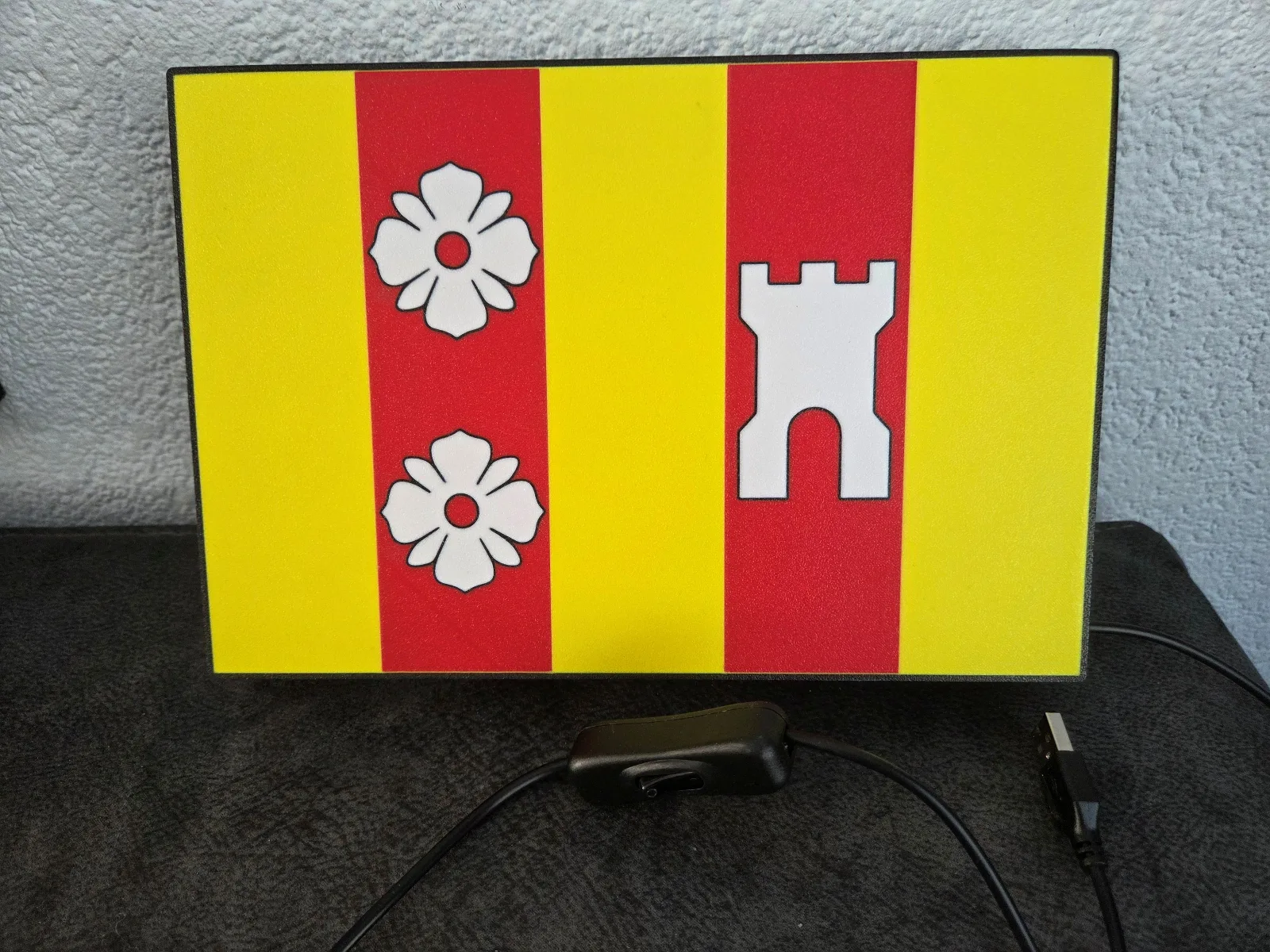 3D-geprinte LED-lamp in de vorm van de vlag van Rozenburg